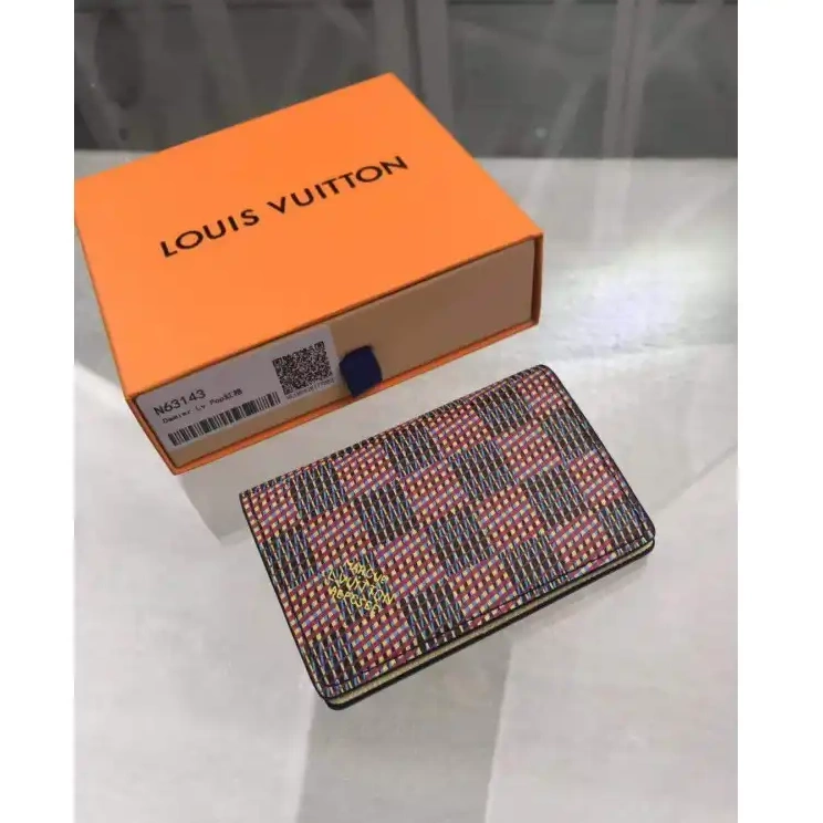 Brother Sam Yupoo 19B570035 LV Bags 0421